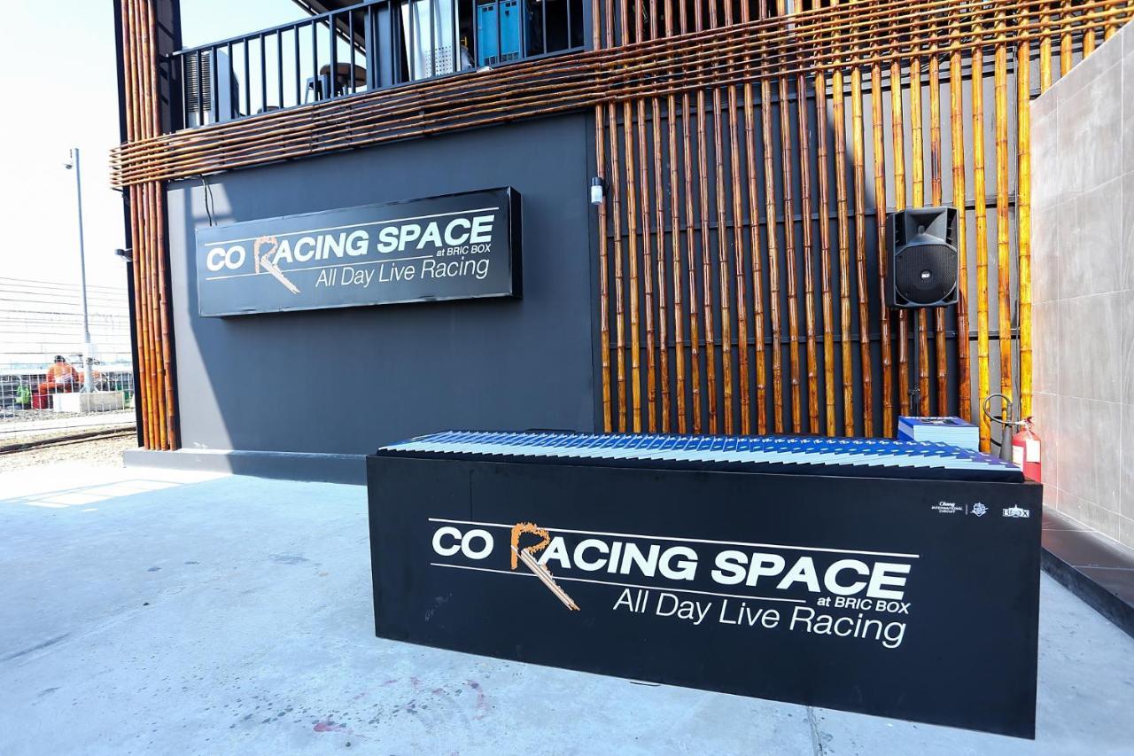 Bric Box Hotel Buriram Dış mekan fotoğraf